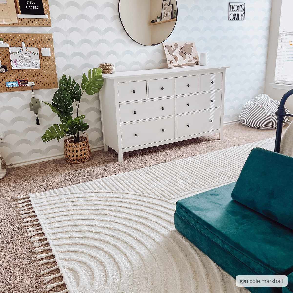 Guiling 3D Rainbow Area Rug with Tassels by Boutique Rugs