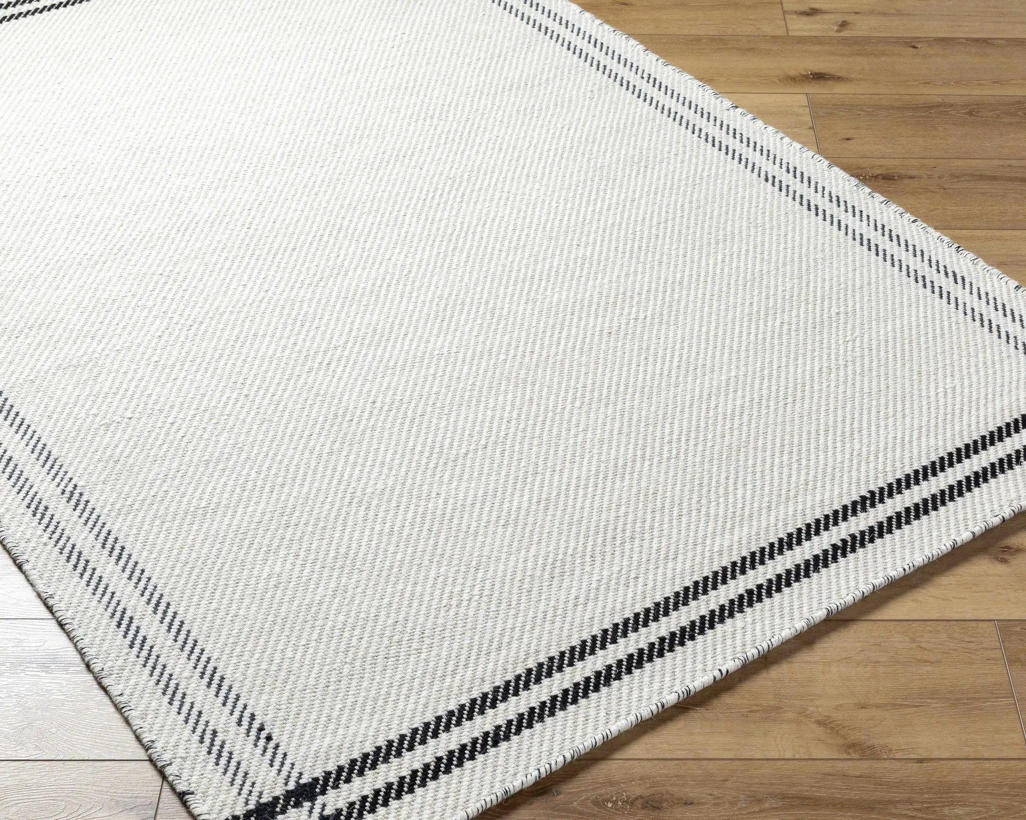 Nimue Cream & Blue Bordered Area Rug - Clearance by Boutique Rugs