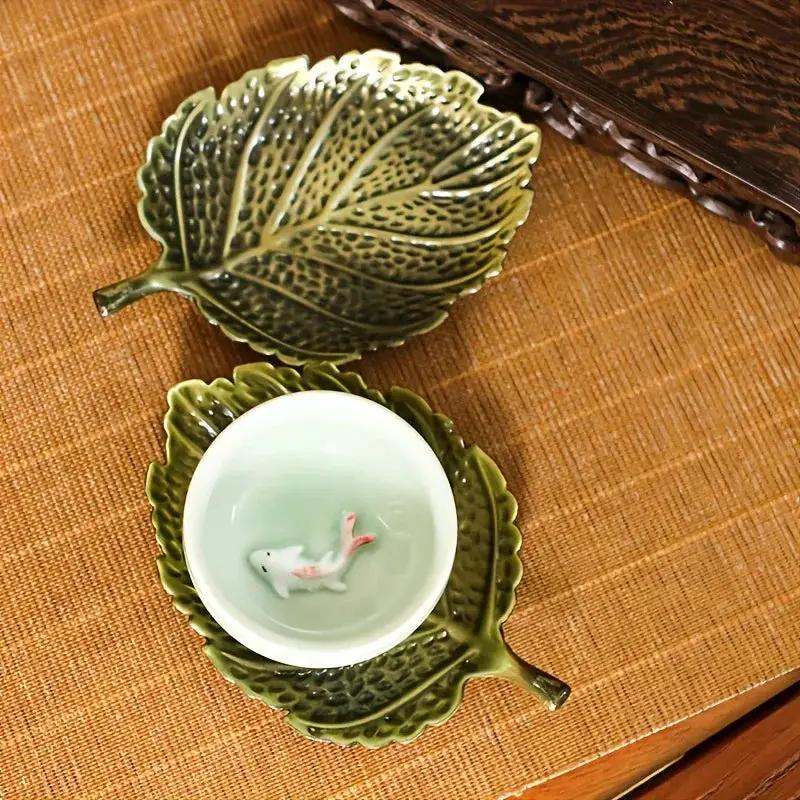 Nordic Maple Leaf Cup Coaster Compatible for Maple Syrup - Polished Metal Waterproof Table, Elegant Scandinavian Leaf for Tables, Dining Tables, Holiday Decor (Christmas, Thanksgiving) - Durable Metal Coa (Handwashable) by House Of Avana