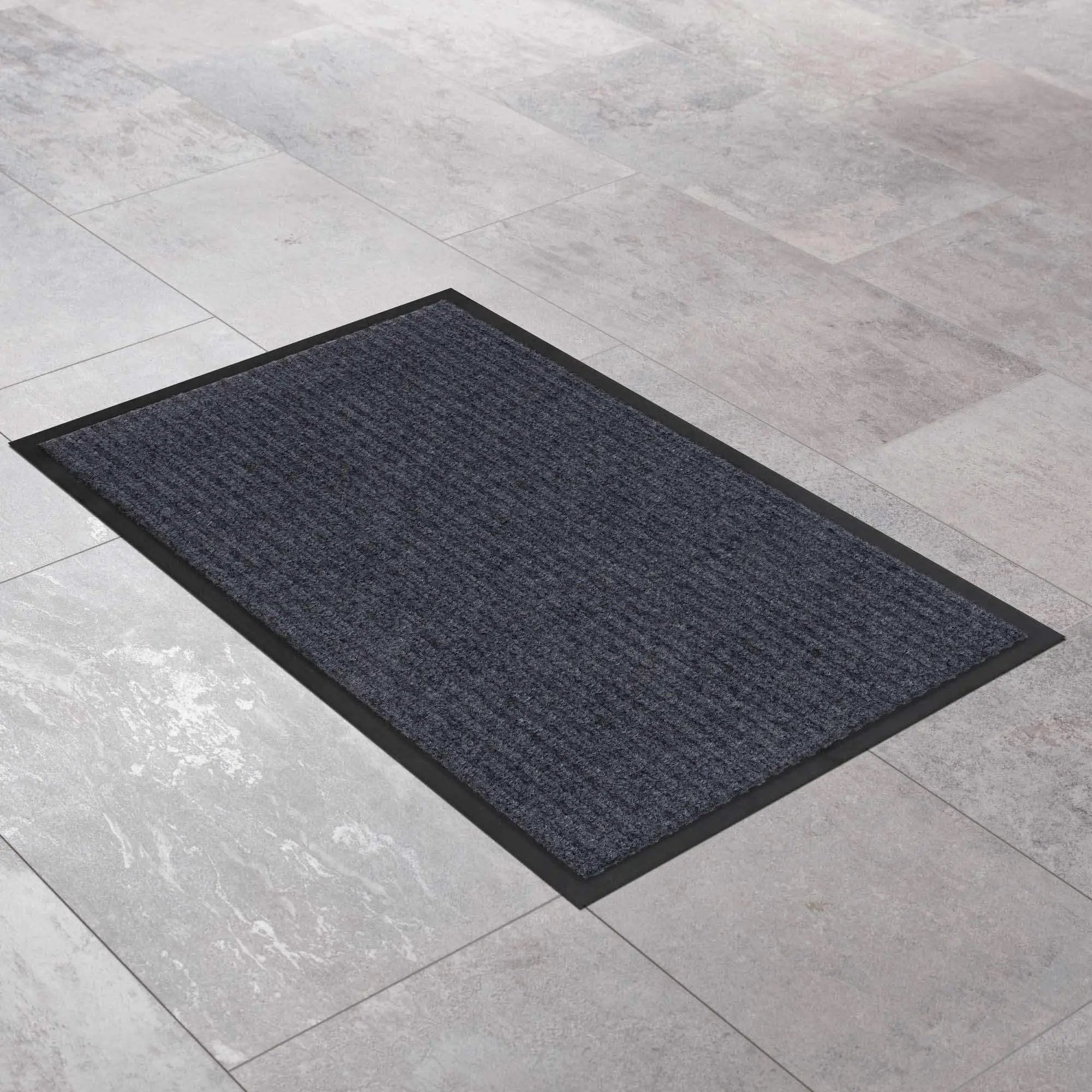 Basic Outdoor Mat, Gray by Boutique Rugs
