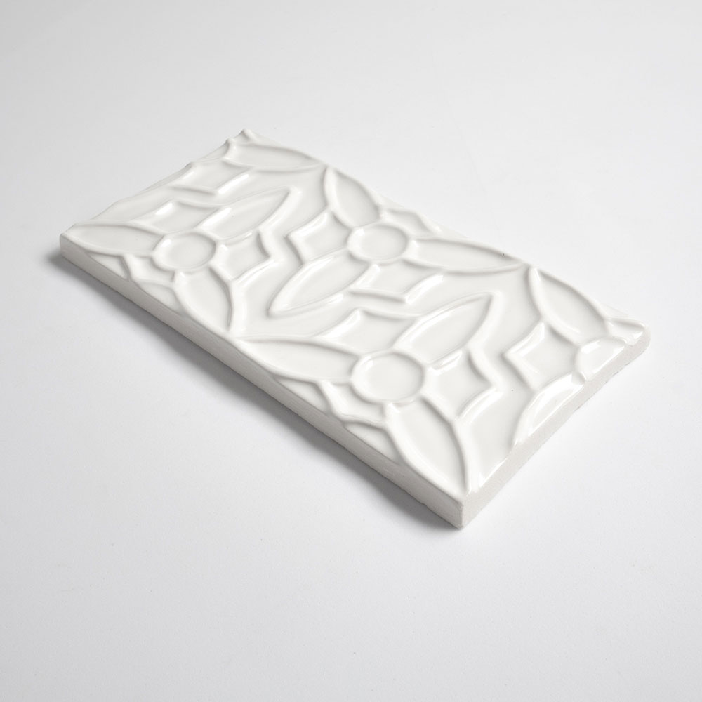 Pearl Glossy Barcelona Ceramic Accent Tiles 4x8 Ceramic Glossy 4x8 Accent Tiles — 2