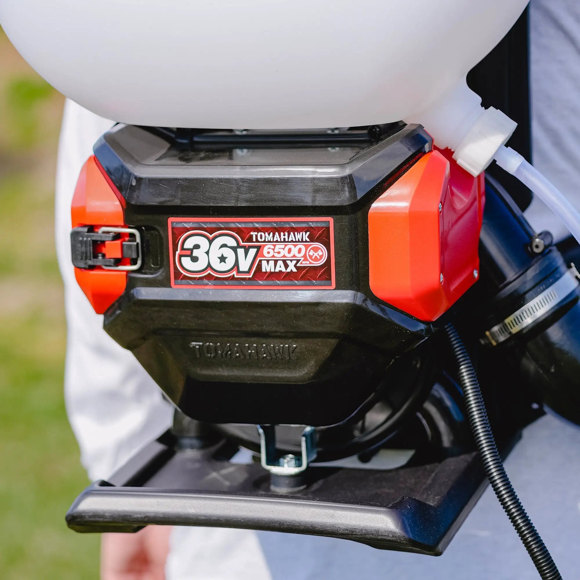4 Gal Battery Powered Backpack Mosquito Fogger Sprayer 36V for Pest Control Ticks, Fleas, Flies, and Mosquitoes by Tomahawk Power