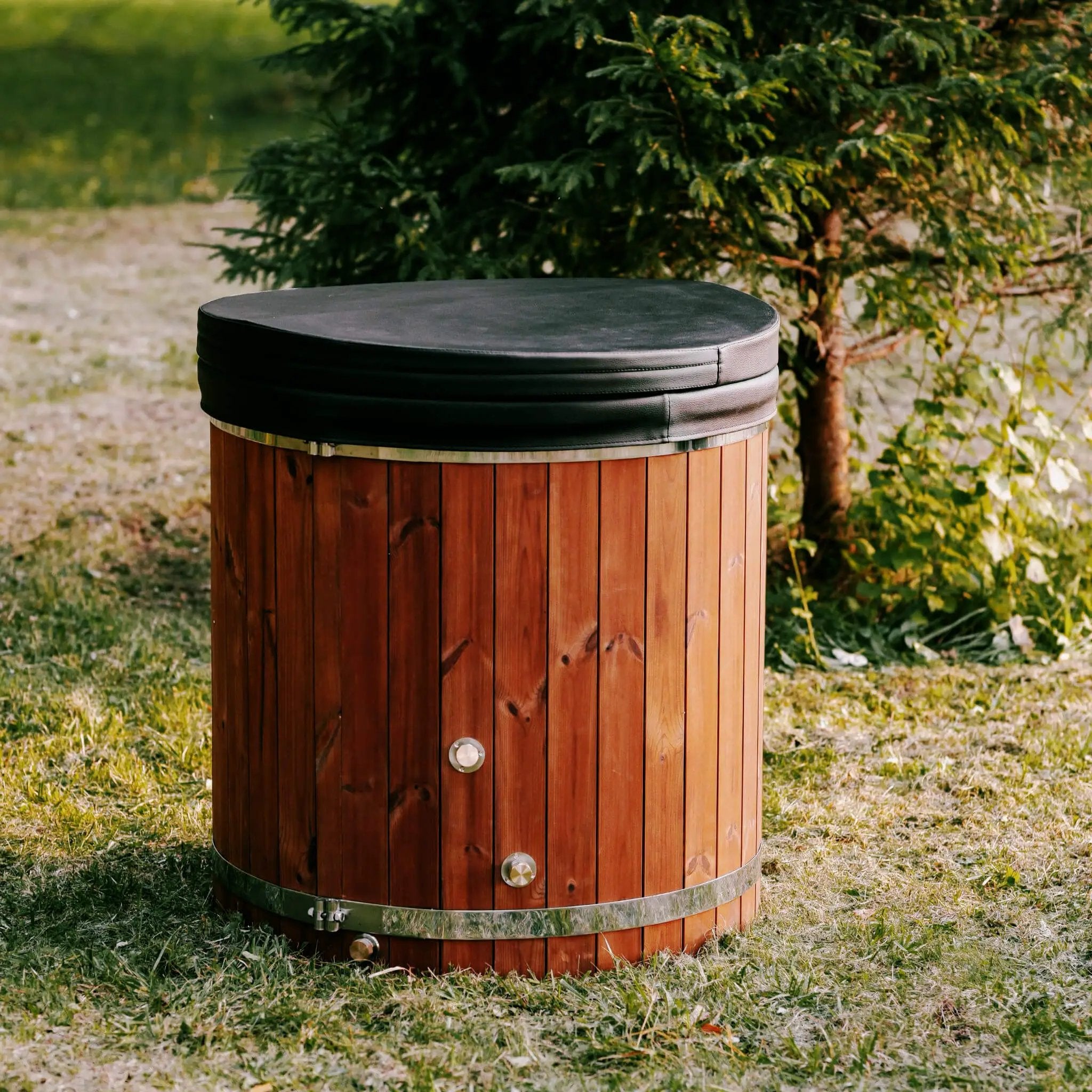 Premium 1-Person Fully-Assembled ThermoWood Cold Plunge Tub (SAK80914) by SAKSBY WHOLESALE