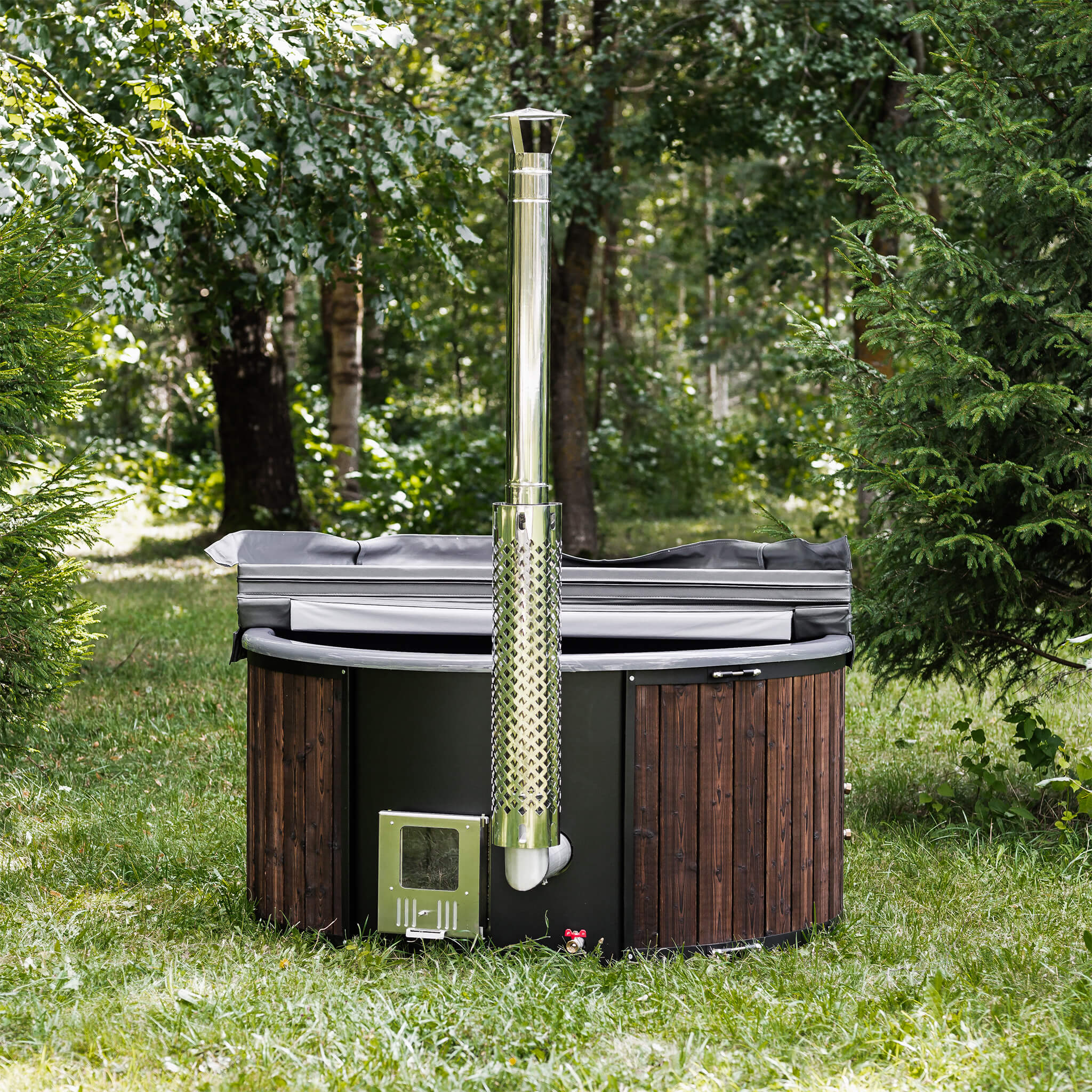 Premium 4-Person Fully-Assembled ThermoWood Wood-Fired Hot Tub (SAK14528) by SAKSBY WHOLESALE