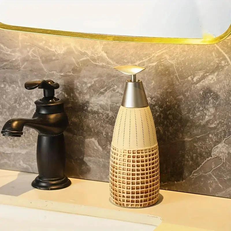 Pump Bottle - Manual Plastic Refillable by House Of Avana