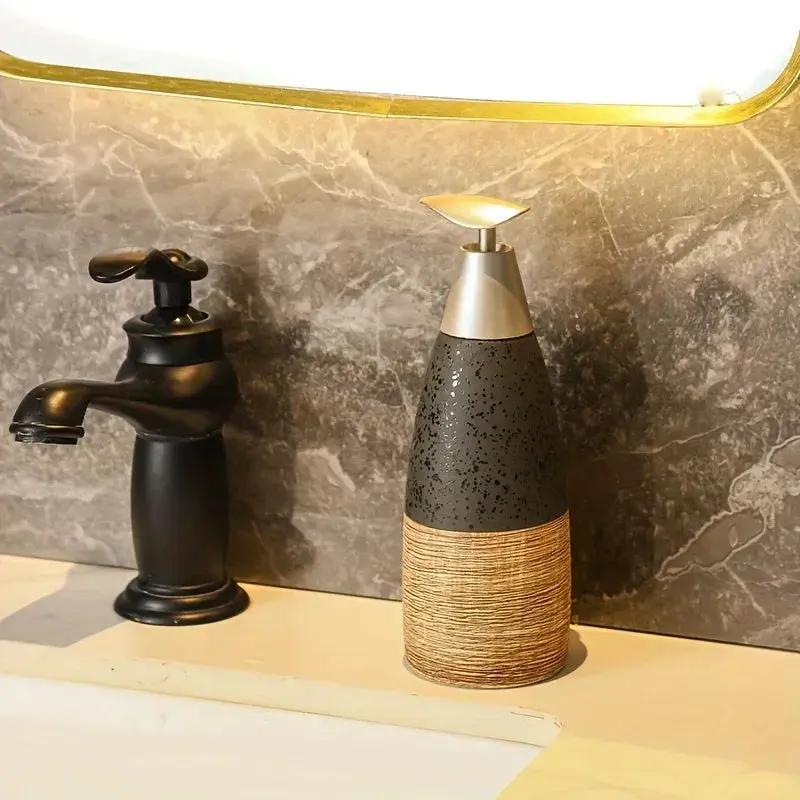 Pump Bottle - Manual Plastic Refillable by House Of Avana