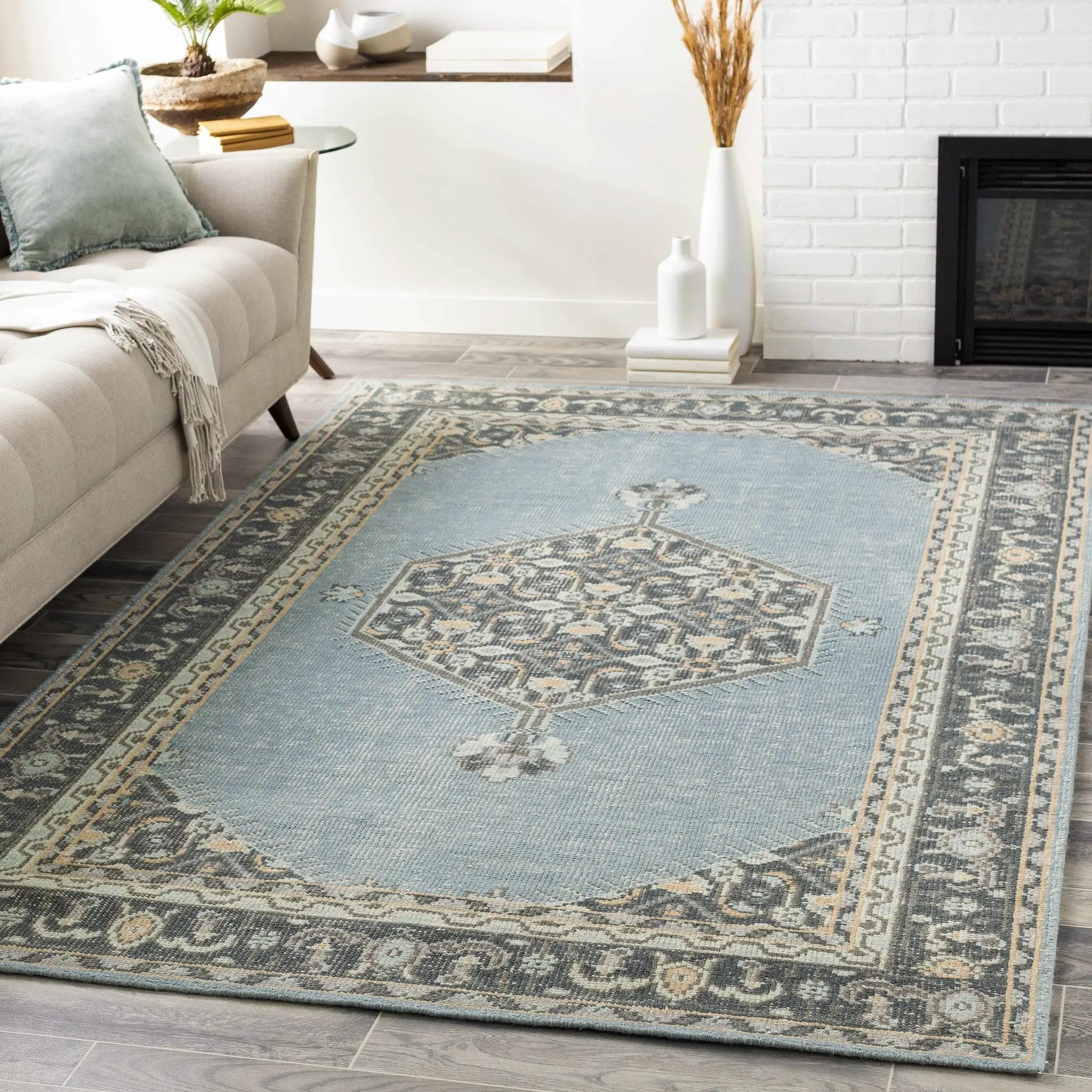 Renfrewshire Clearance Rug - Clearance by Boutique Rugs