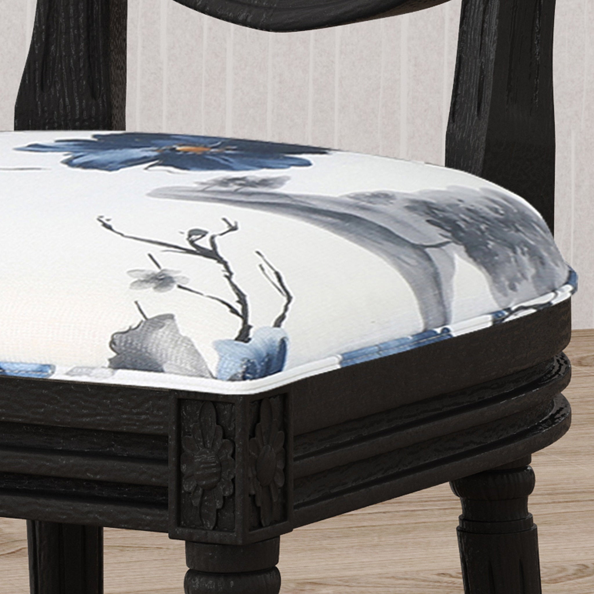 Round Back Chair by HouseOfZazla