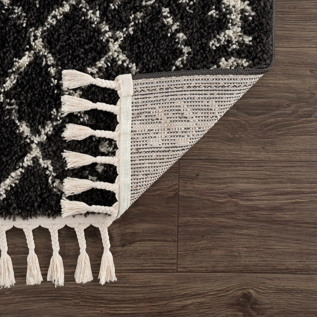 Thetford Black Berber Shag Rug - Clearance, photo 7 of 20