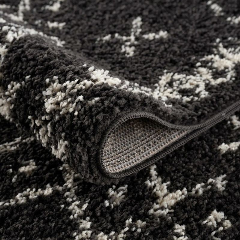 Thetford Black Berber Shag Rug - Clearance by Boutique Rugs