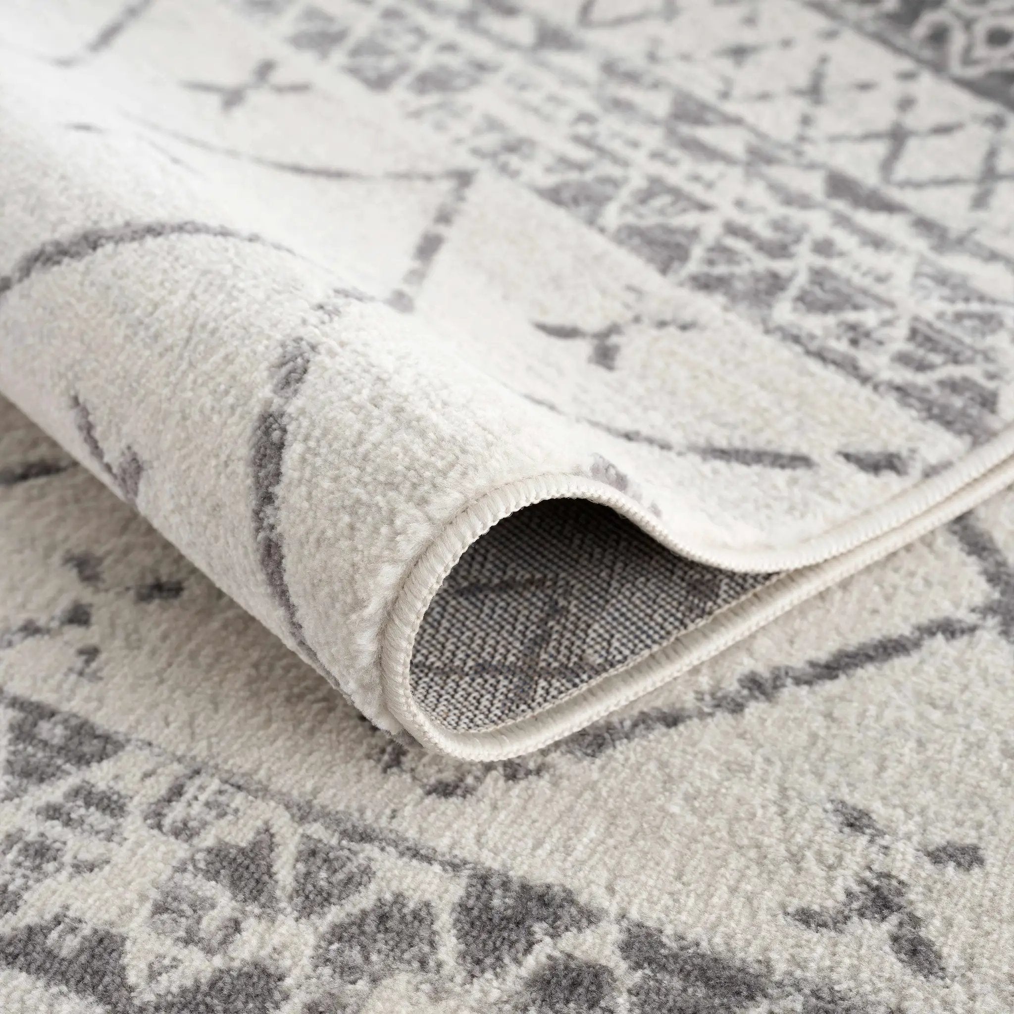 Newville Moroccan Trellis Rug - Clearance by Boutique Rugs