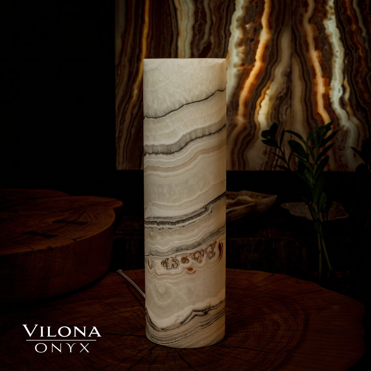 Sahara Onyx Lamp (Cylinder Table Lamp #33), photo 2 of 5