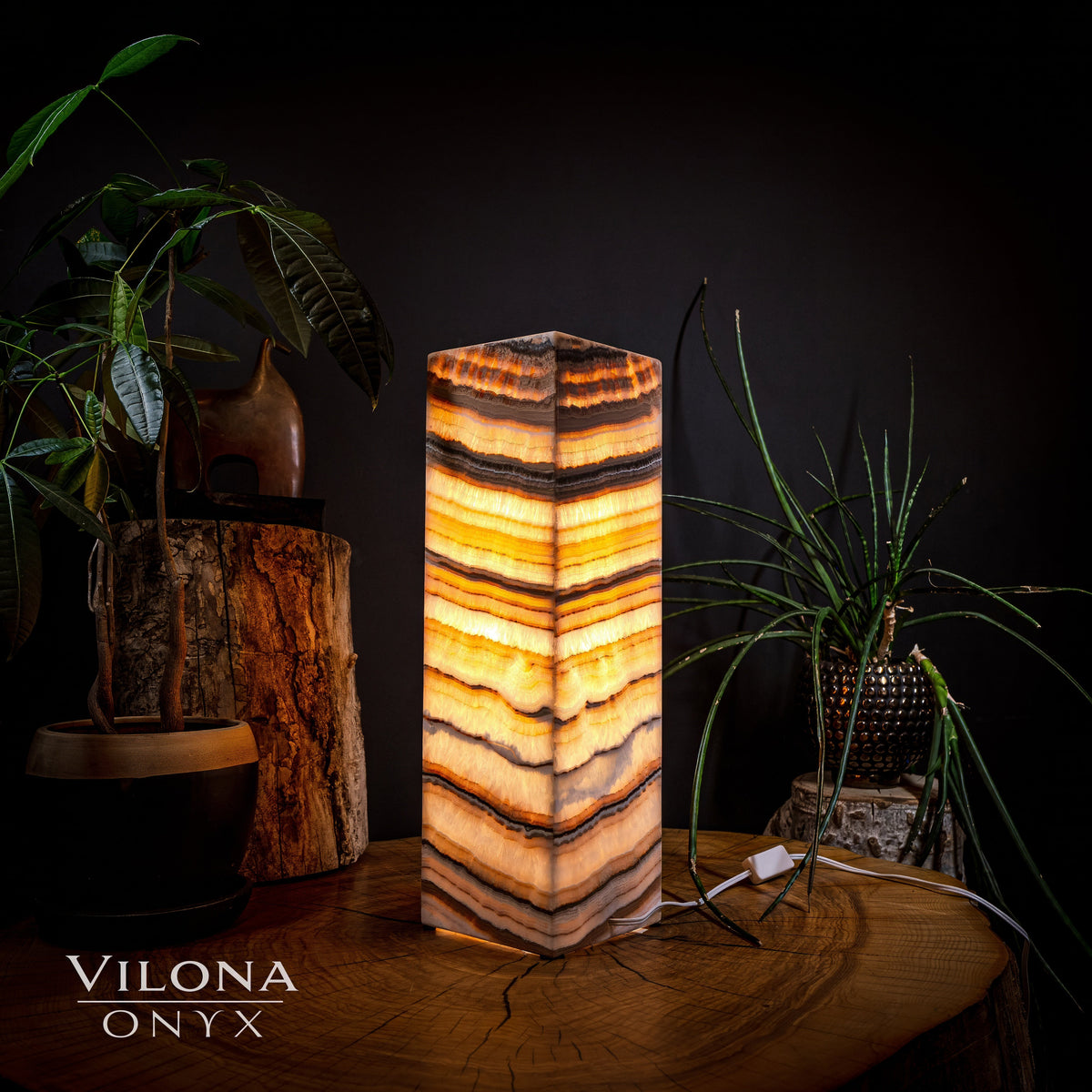 Sahara Onyx Square Crystal Table Lamp #2, photo 5 of 5