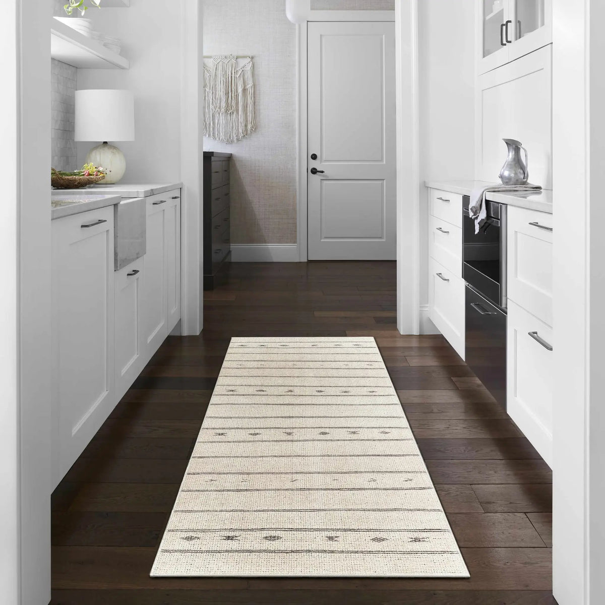 Rivi Machine Woven Becki Owens x LIVABLISS BORC-2300 Area Rug, installed in a room 3