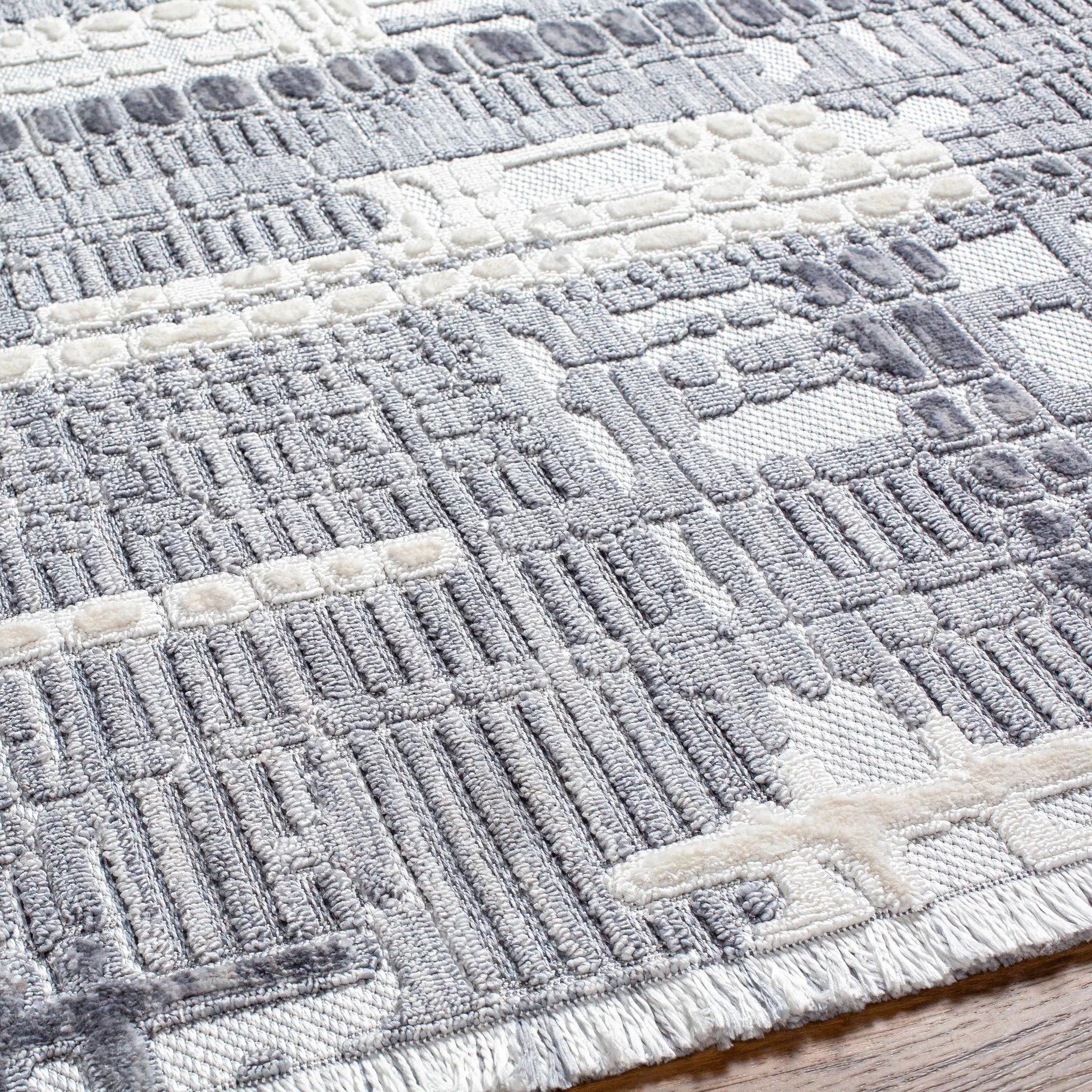 Bodhi Textured Saxony Rug with Fringes - Clearance by Boutique Rugs
