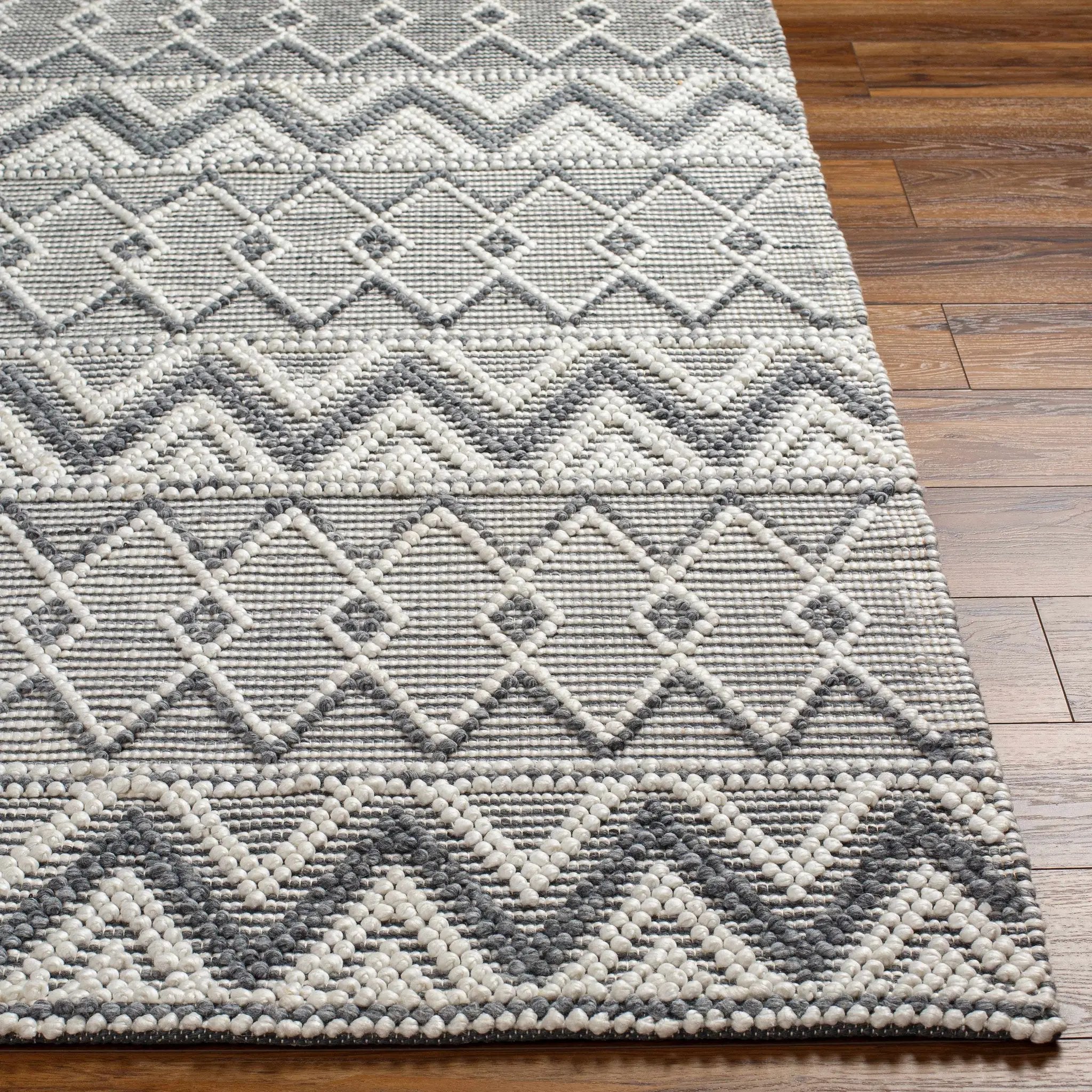Evita Area Rug - Clearance by Boutique Rugs