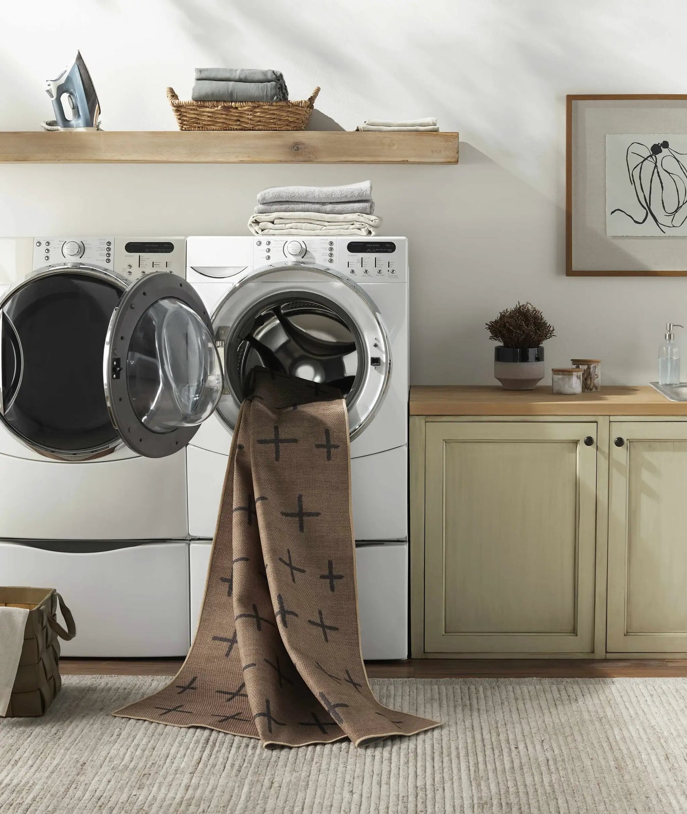 Haimi Black Washable Jutely Rug - Clearance by Boutique Rugs