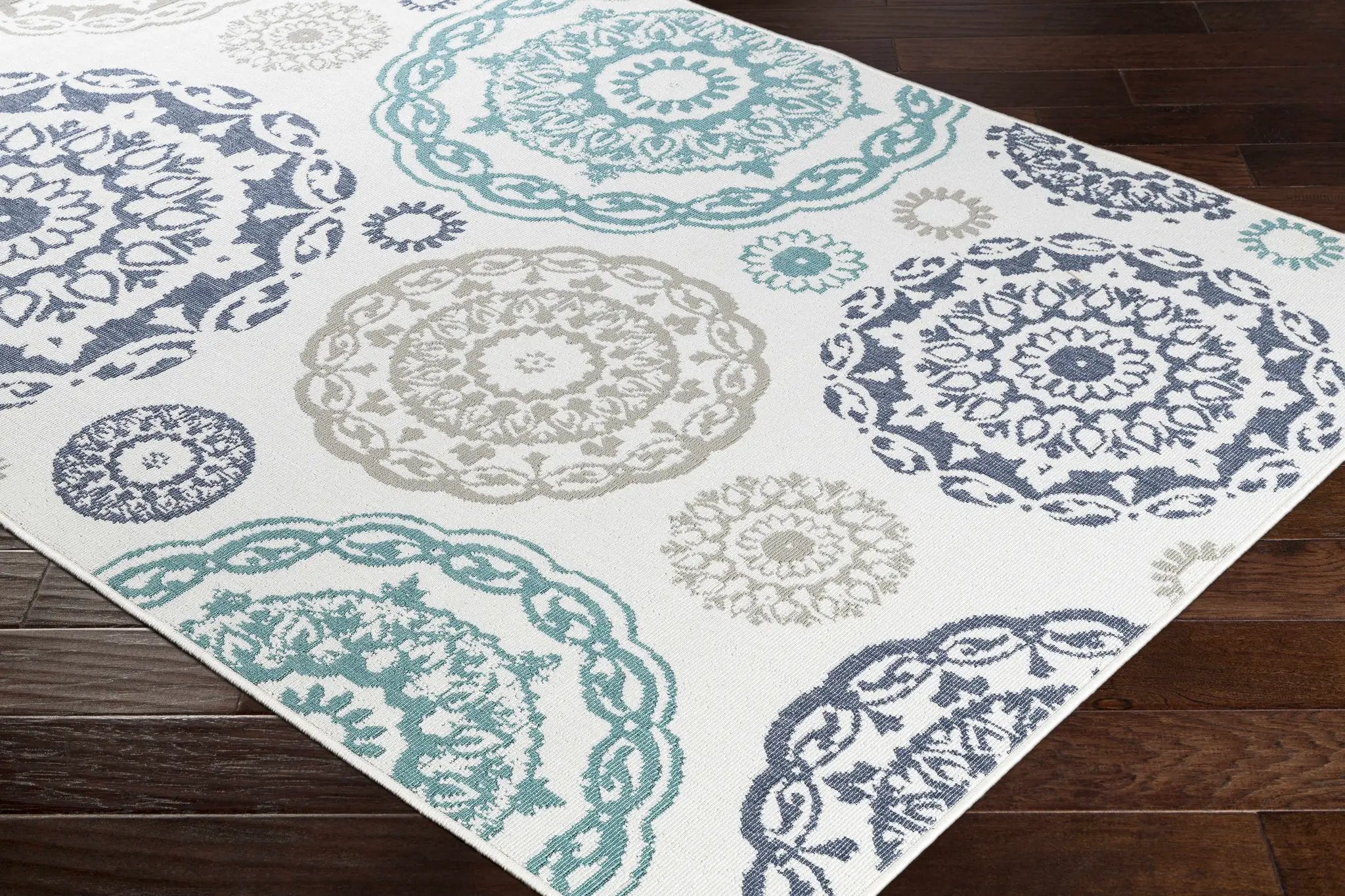 Shonkin Outdoor Area Rug - Clearance by Boutique Rugs