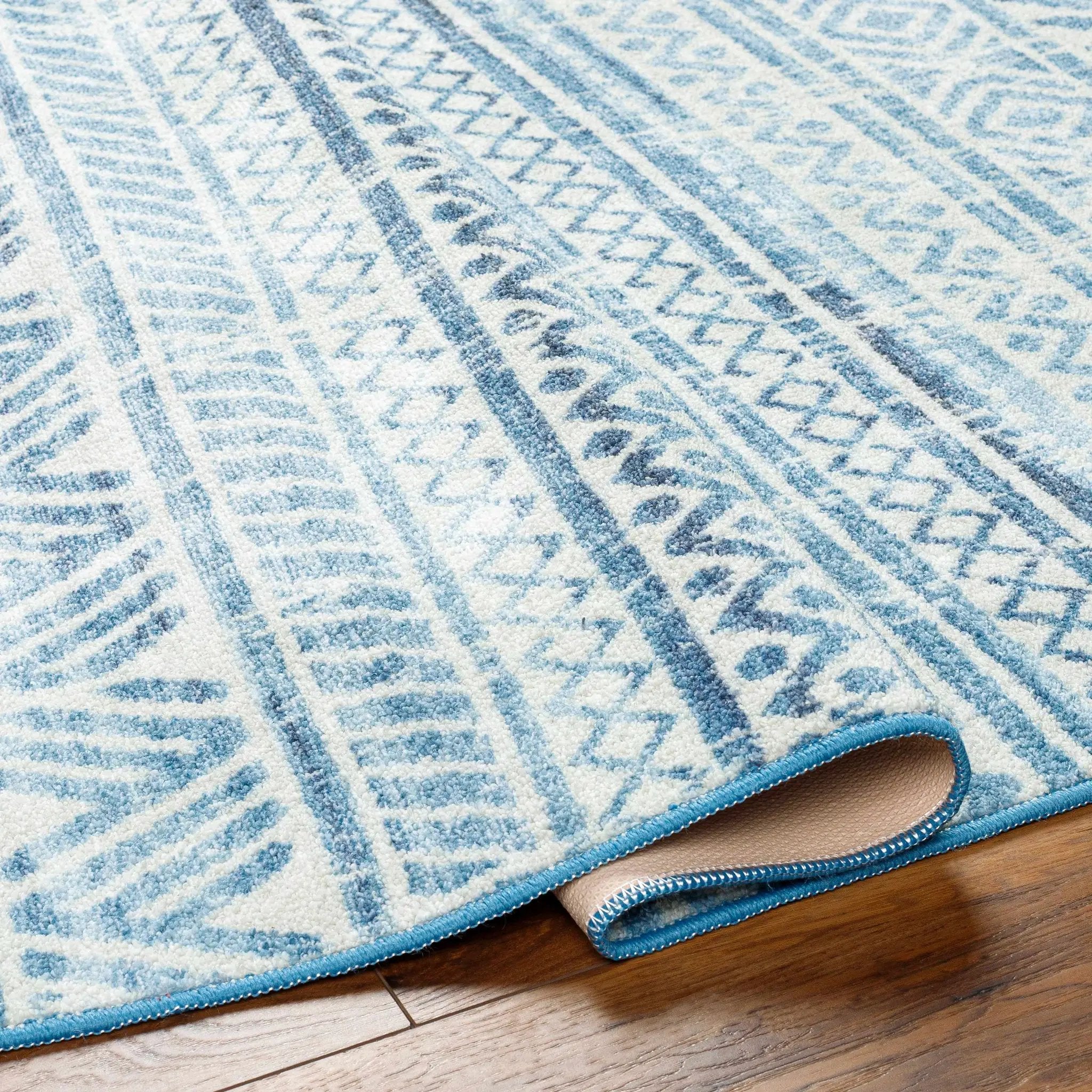 Ianna Arctic Stone Washable Area Rug - Clearance by Boutique Rugs