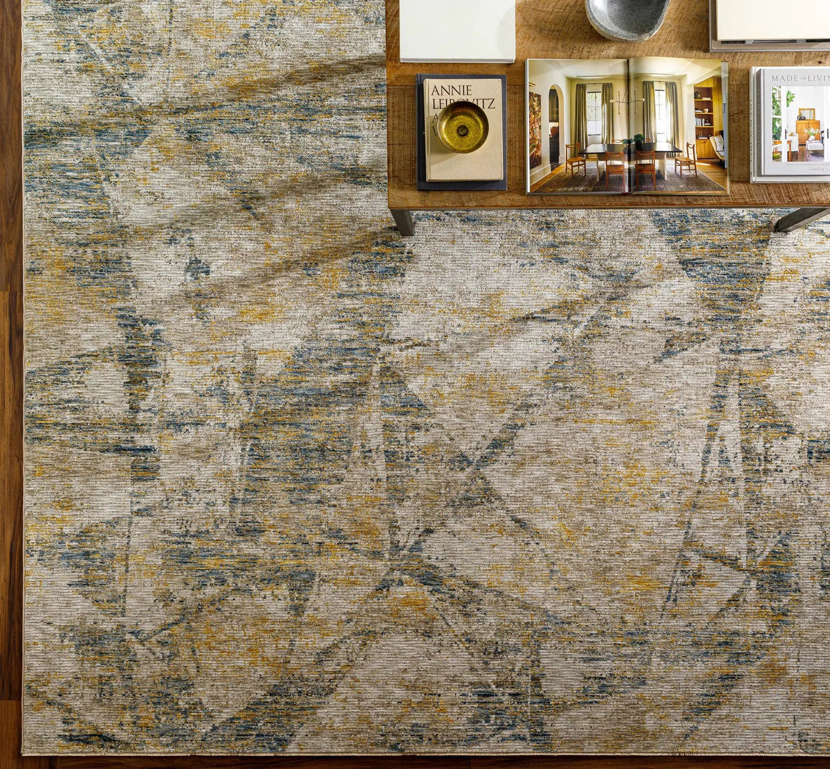 Cadao Rich Textured Traditional Rug, photo 3 of 10