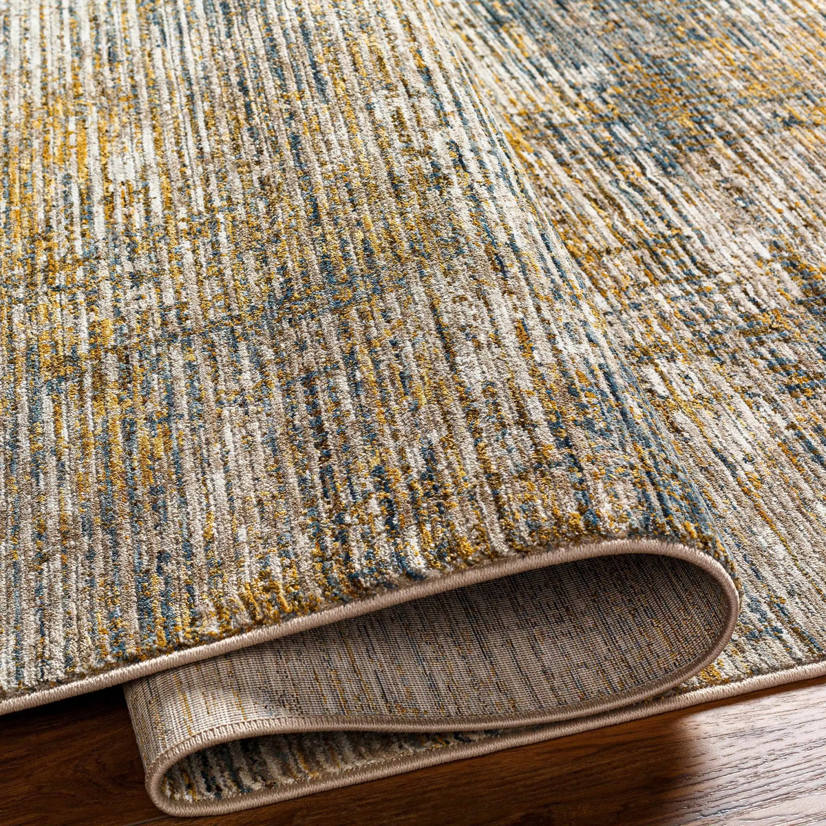 Osma Rich Textured Traditional Rug, photo 3 of 11