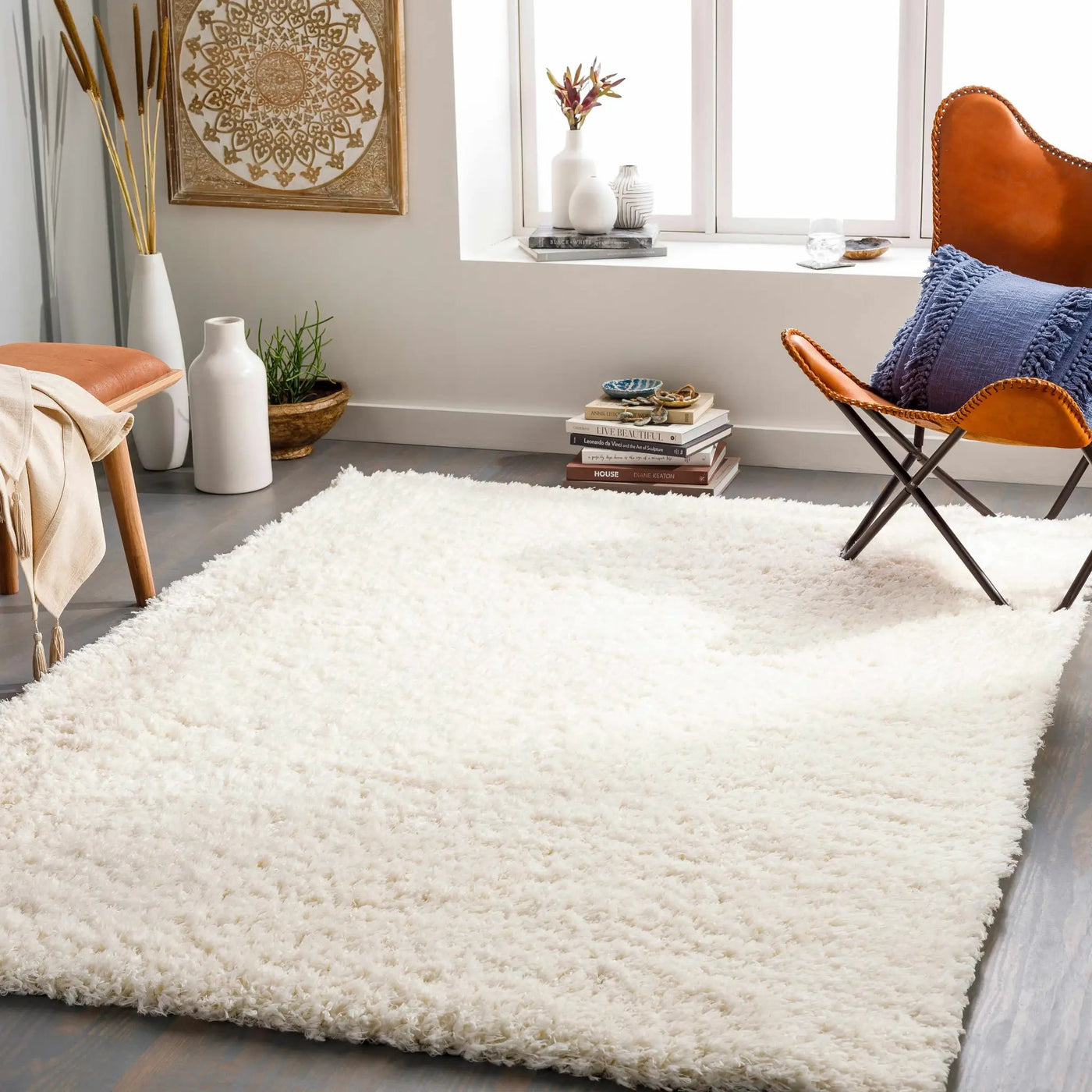 Siari Solid Cream Plush Rug by Boutique Rugs