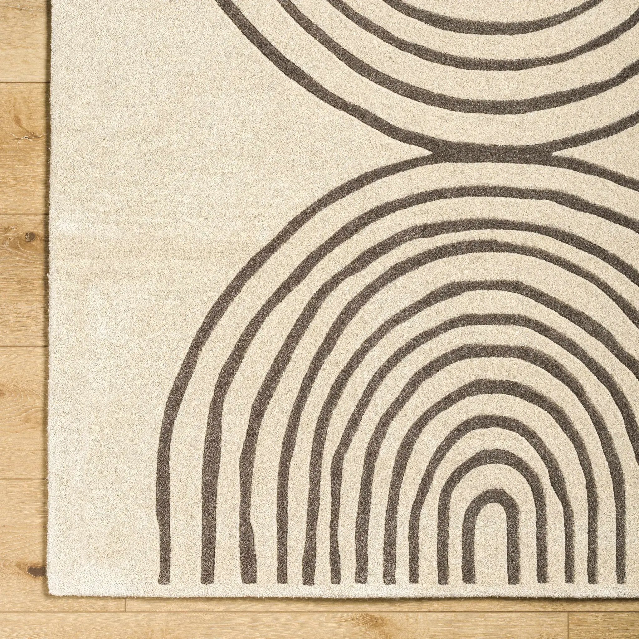 Fuat Beige Area Rug - Clearance by Boutique Rugs