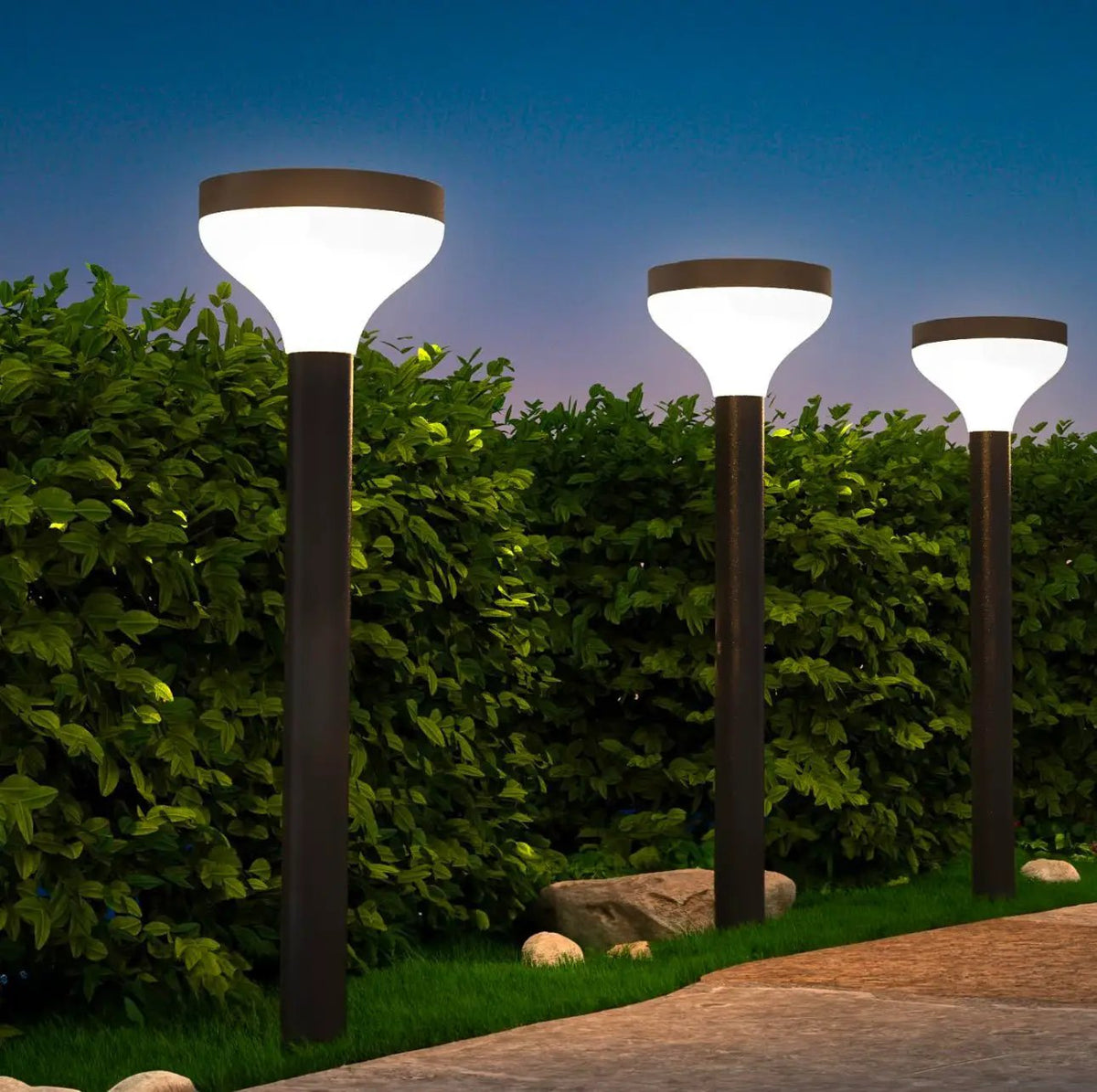Siemens Vintage Bollard Solar Pathway Light 4 Watt 100 Lumen With Fluorescent Bulb 4 Pack by Outdoor Solar Outlet