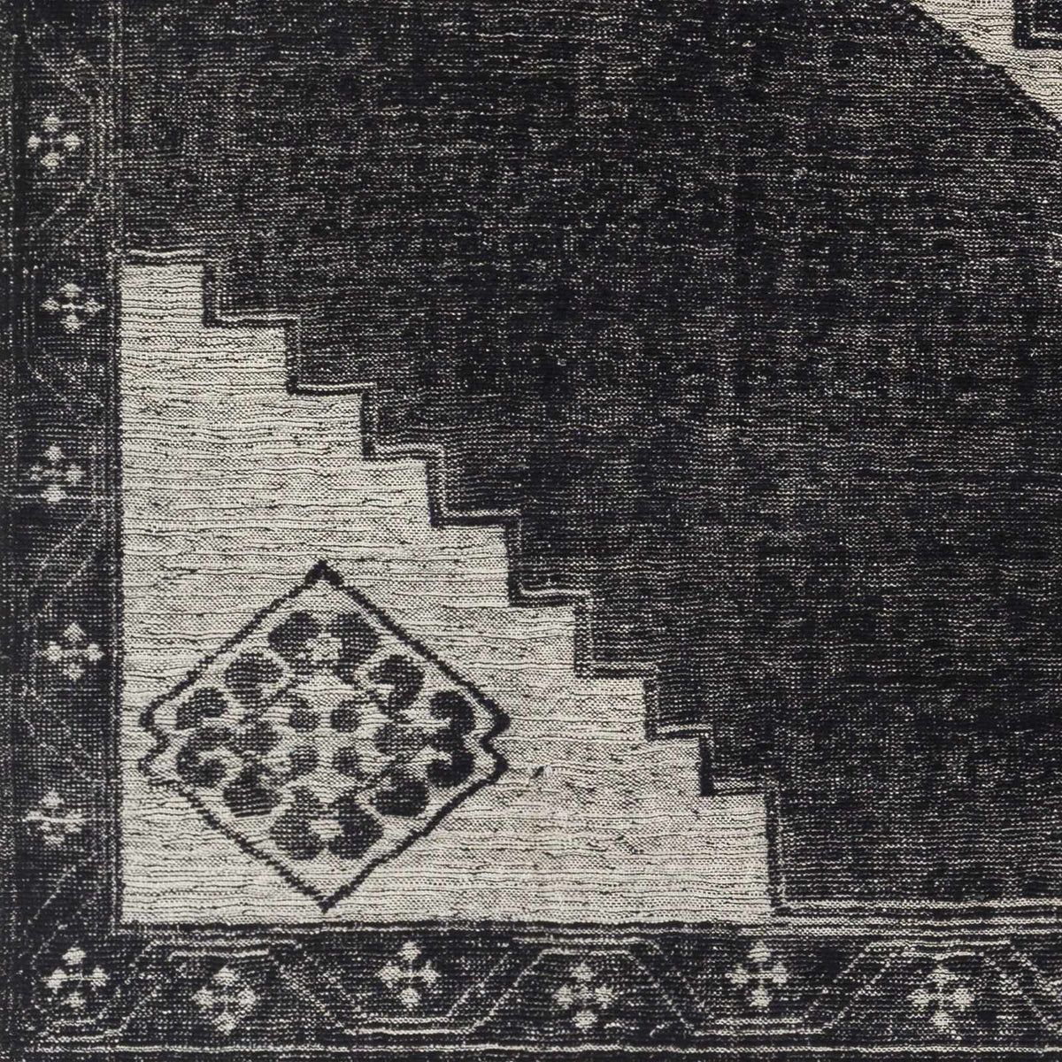 Siraway Handmade Wool Area Rug - Clearance, sample swatch