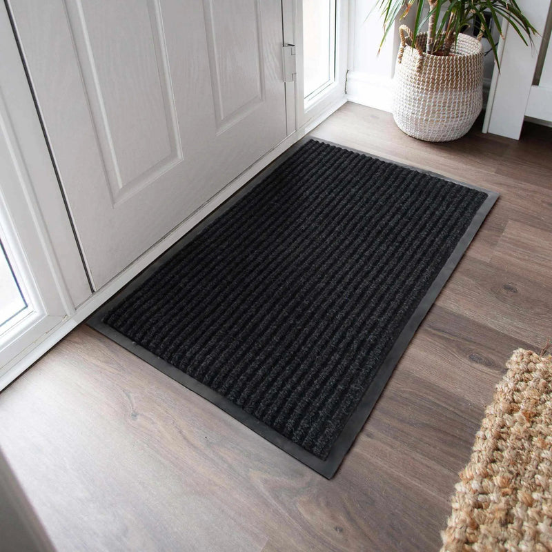 Basic Outdoor Mat, Black by Boutique Rugs