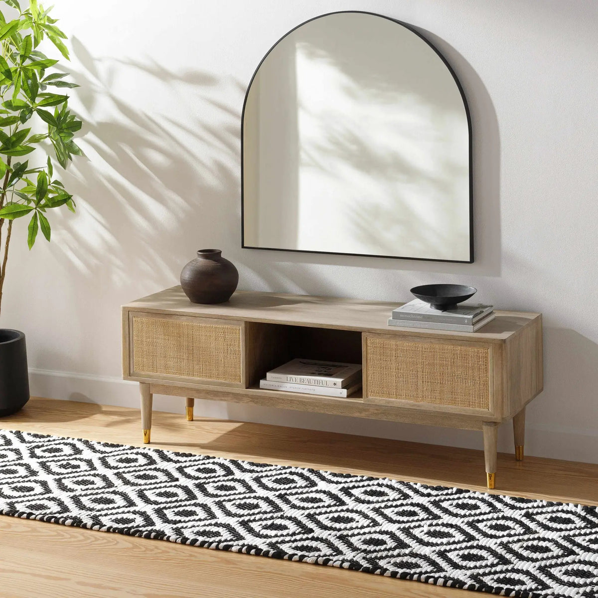 Helmi Area Rug - Clearance, installed in a room 2