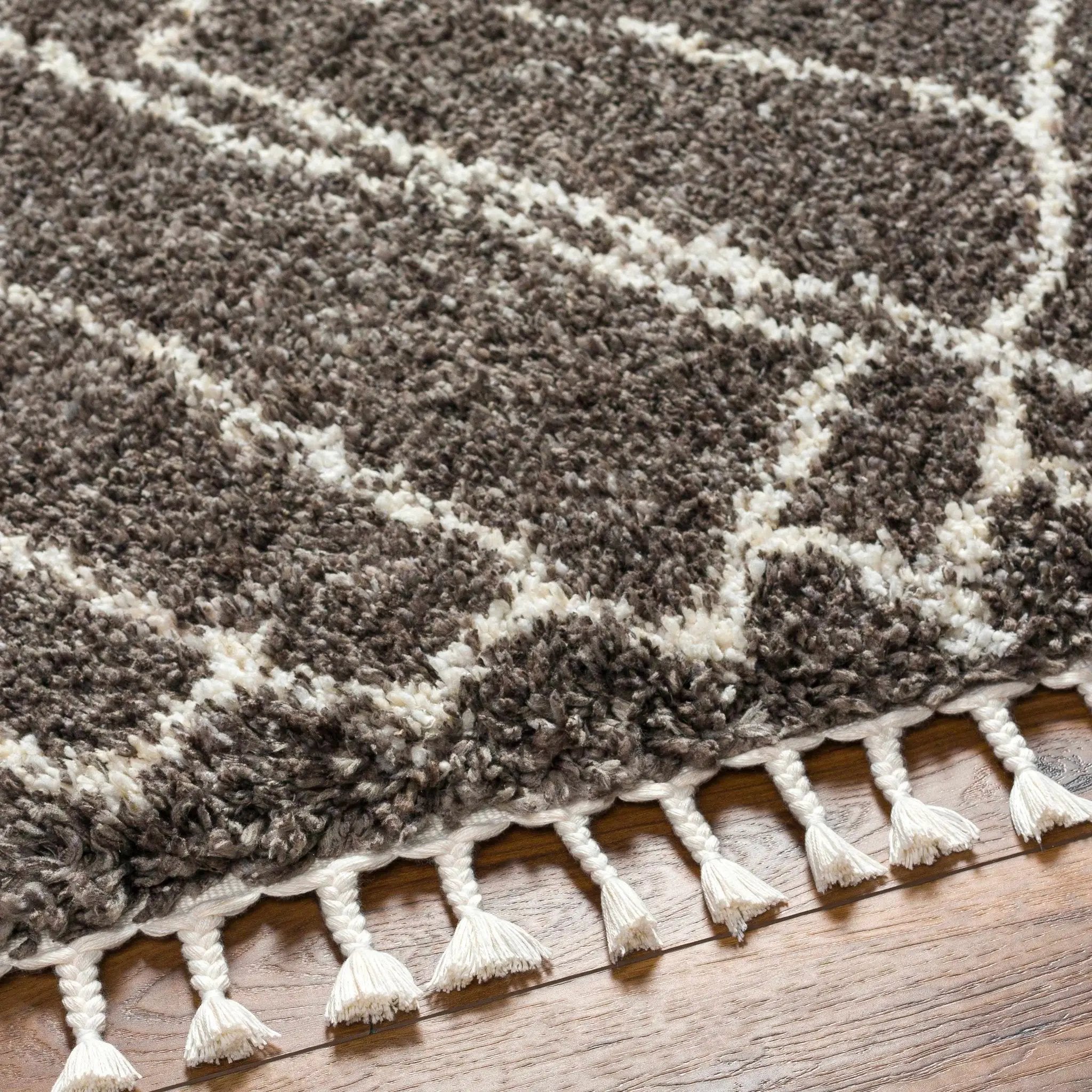 Hersz Gray Area Rug - Clearance by Boutique Rugs