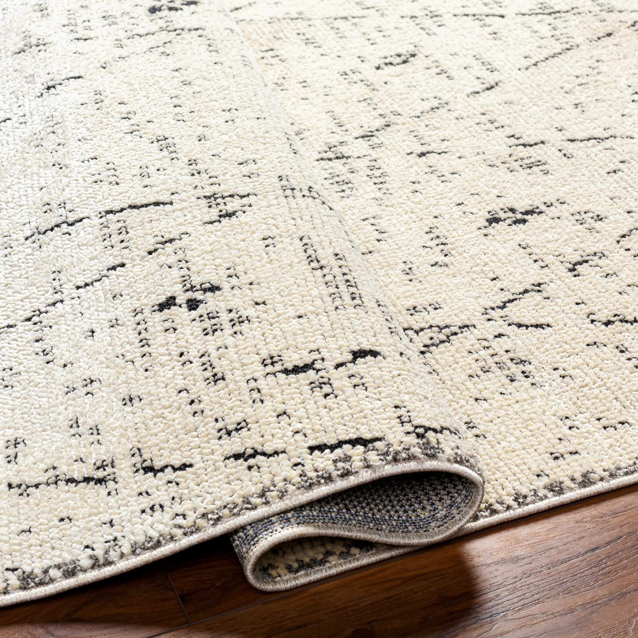Dilay Area Rug - Clearance by Boutique Rugs