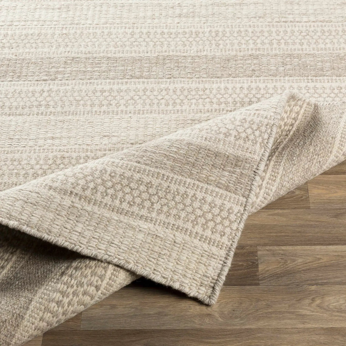 Silverthorne Wool Area Rug, photo 6 of 9