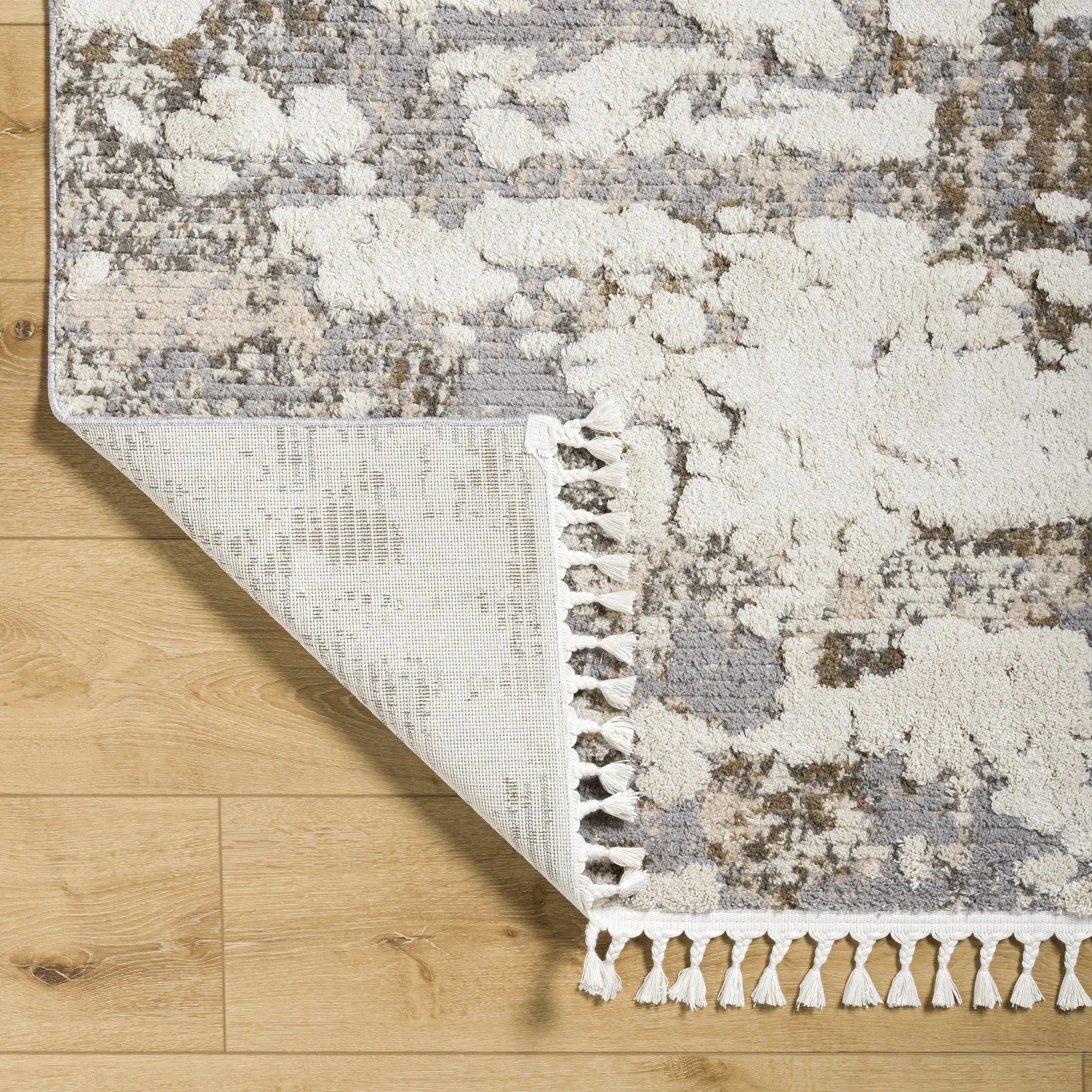 Idola Area Rug - Clearance by Boutique Rugs