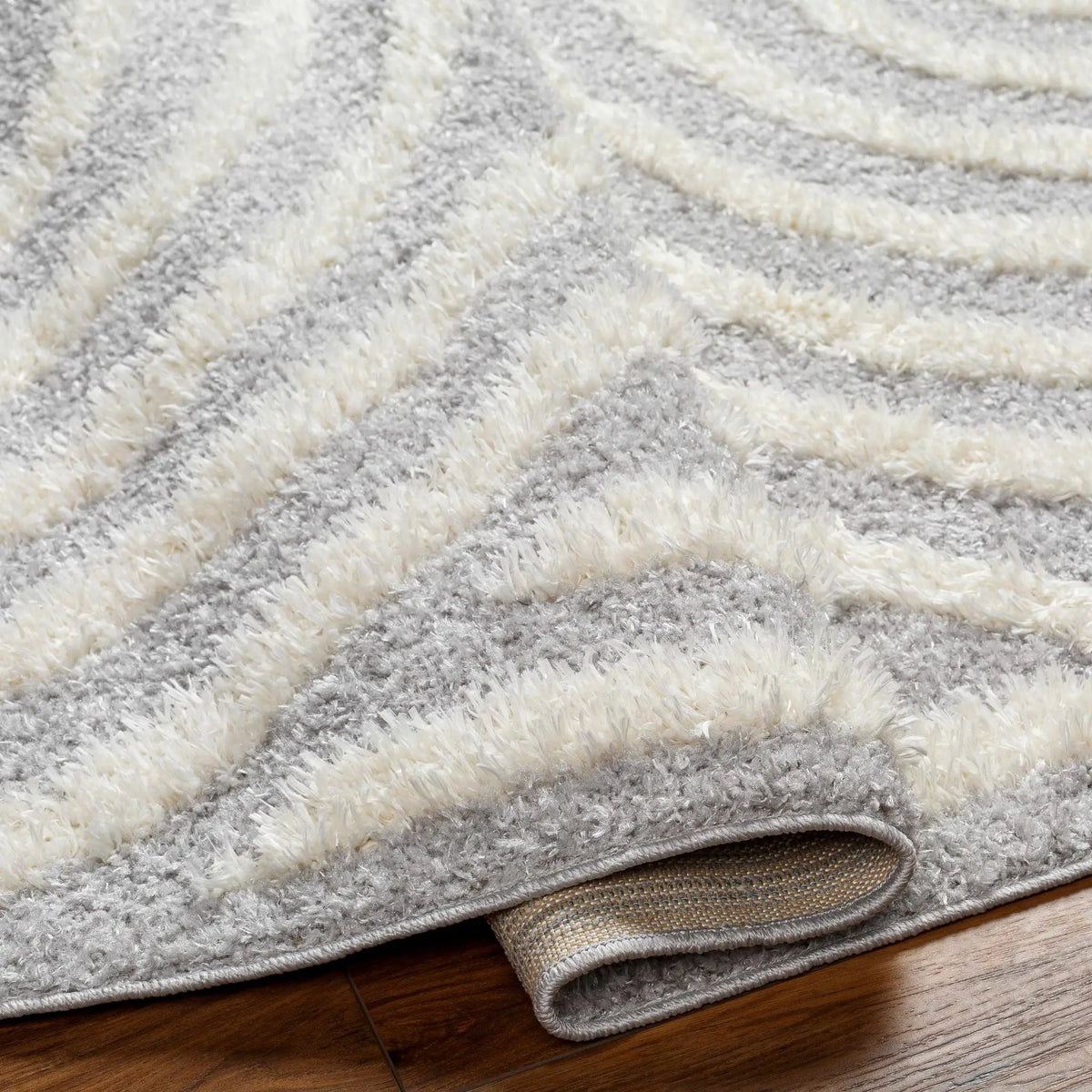 Arnel Gray & Beige Area Rug, photo 4 of 6