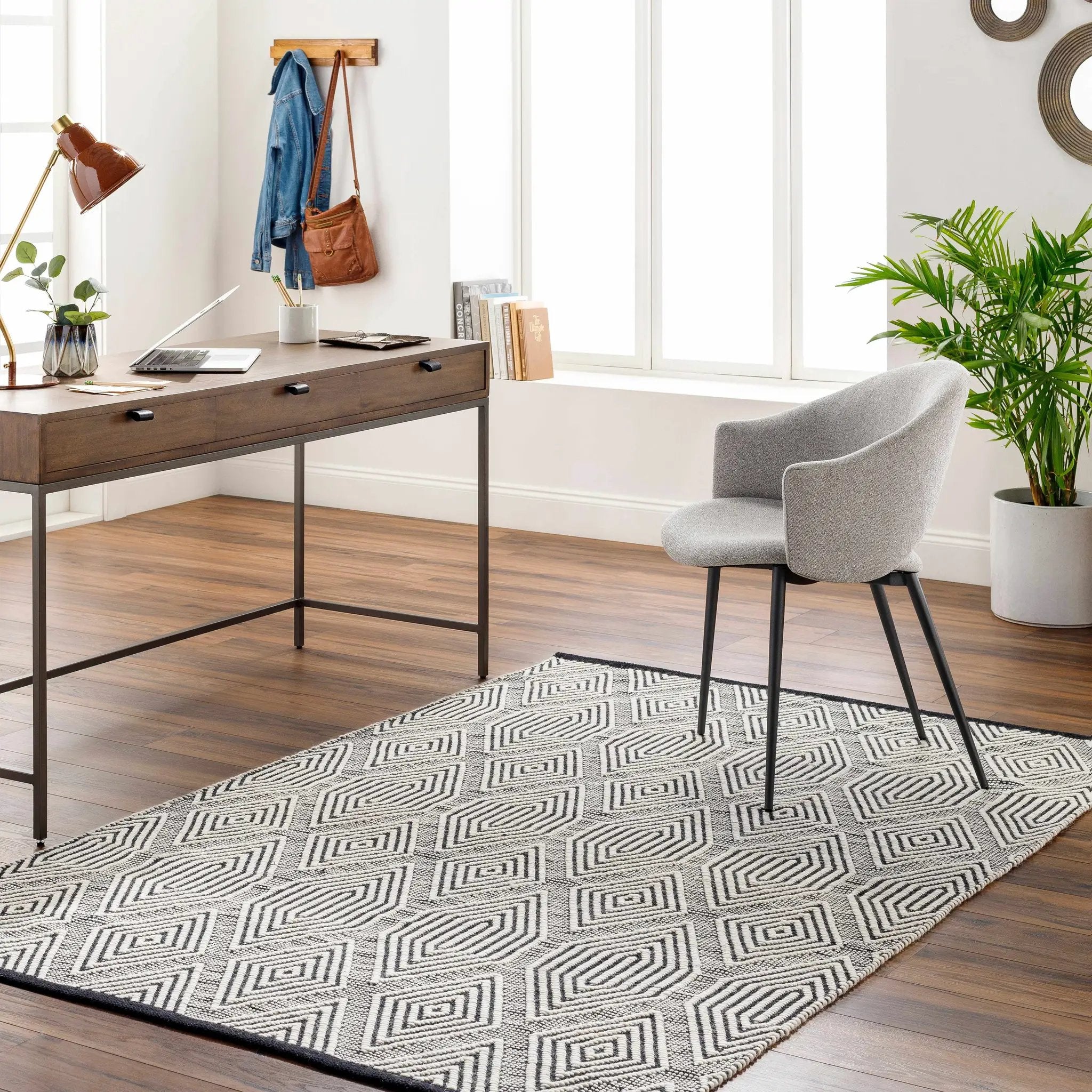 Naya Area Rug - Clearance by Boutique Rugs