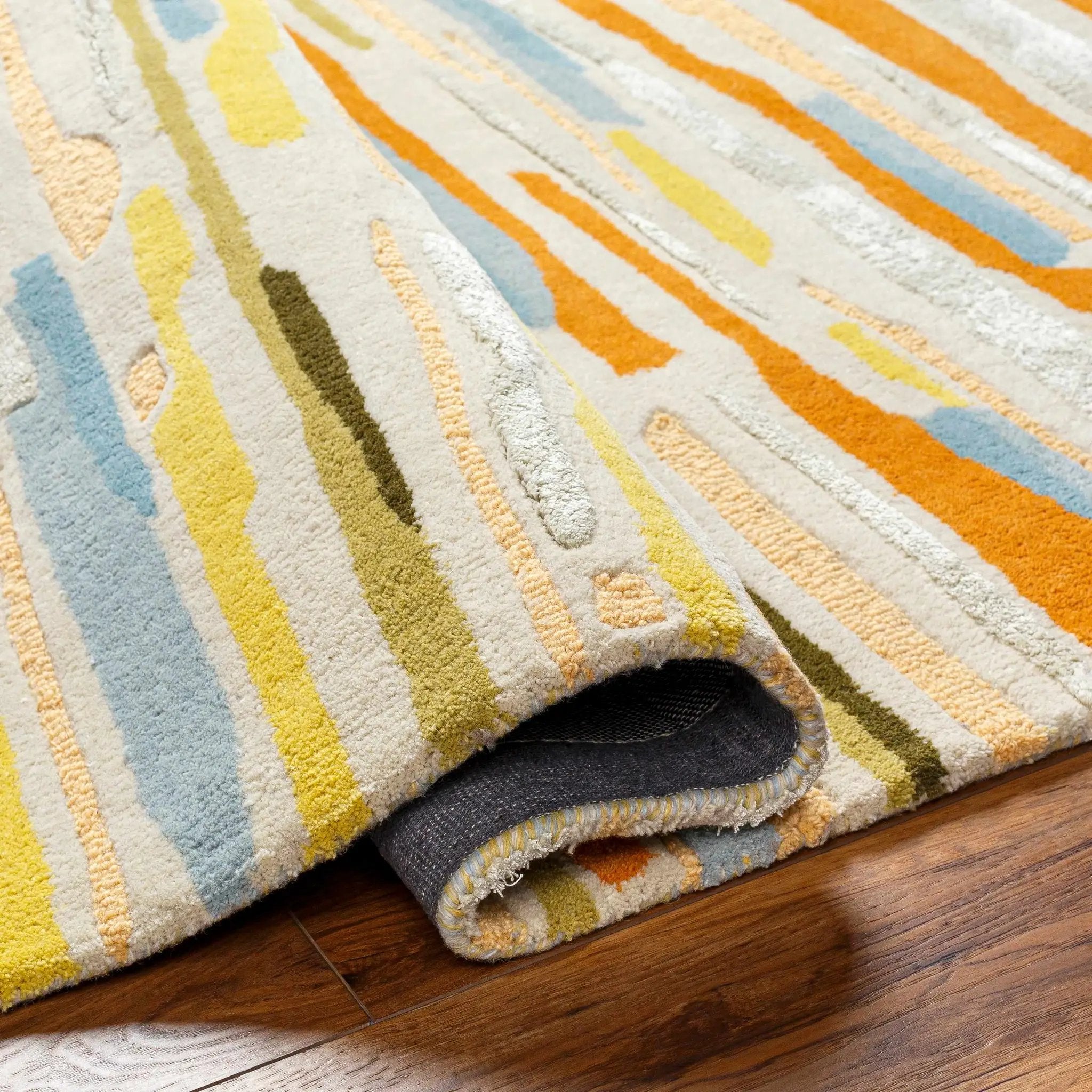 Aram Area Rug - Clearance by Boutique Rugs