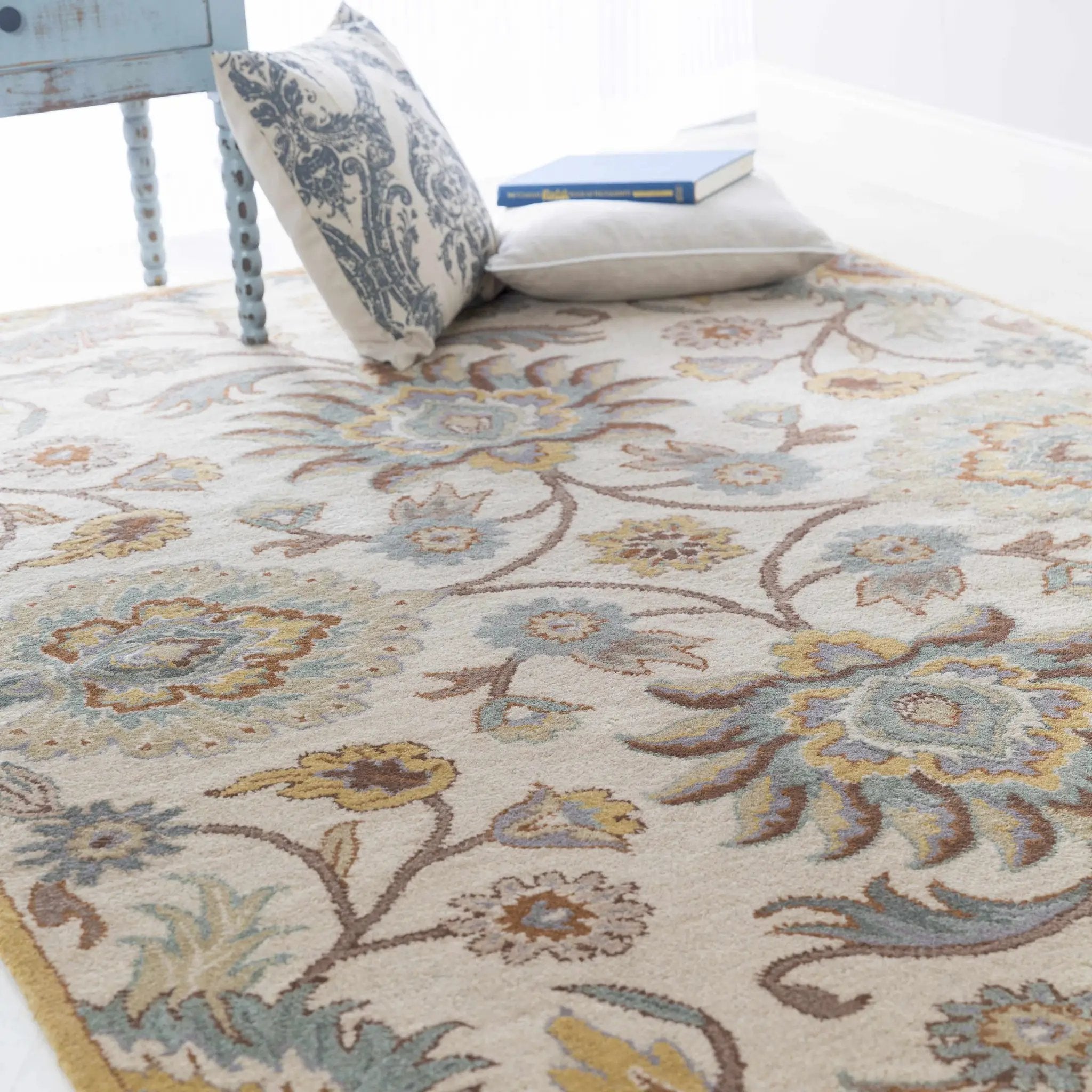 Conesus Hand Tufted Tan 1012 Area Rug by Boutique Rugs