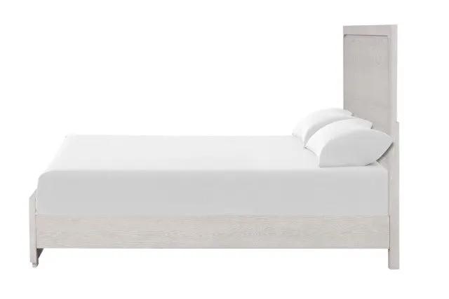 Crowthorne - Queen Bed by Unique Piece Furniture
