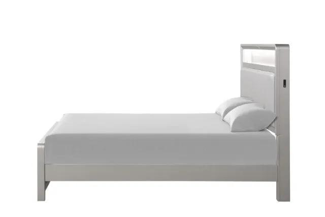 Bryne - E.King Bed by Unique Piece Furniture