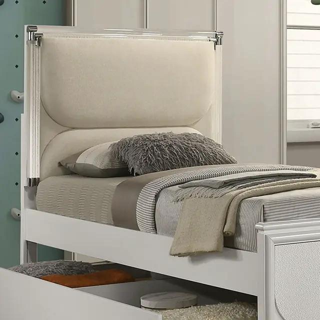 Lareina - Full Bed by Unique Piece Furniture