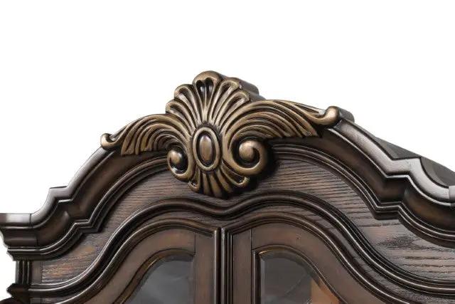 Leovanni - Curio by Unique Piece Furniture