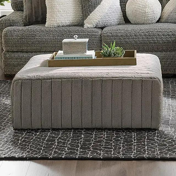Elmhurst - Ottoman