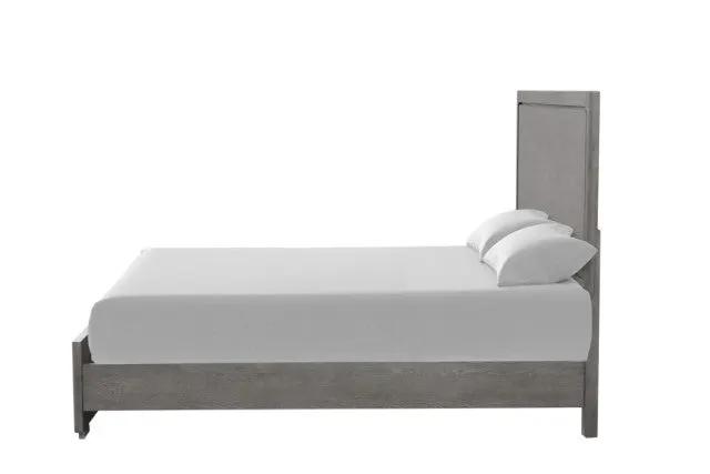 Crowthorne - 4 Pc Queen Bedroom Set by Unique Piece Furniture