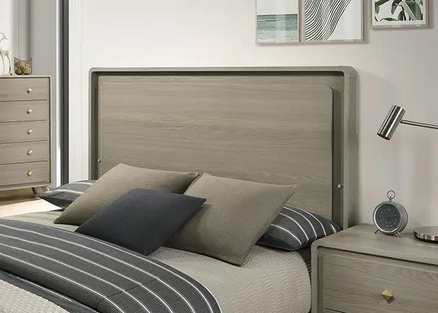 Rainier - 4 Pc Queen Bedroom Set by Unique Piece Furniture