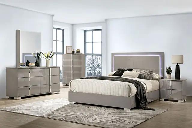 Sinistra - 4 Pc Queen Bedroom Set by Unique Piece Furniture