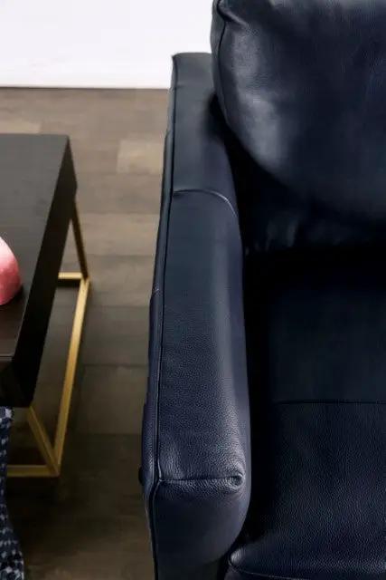 Mezzanotte - Sofa by Unique Piece Furniture