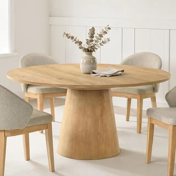 Tottenham - 5 Pc. Dining Table Set