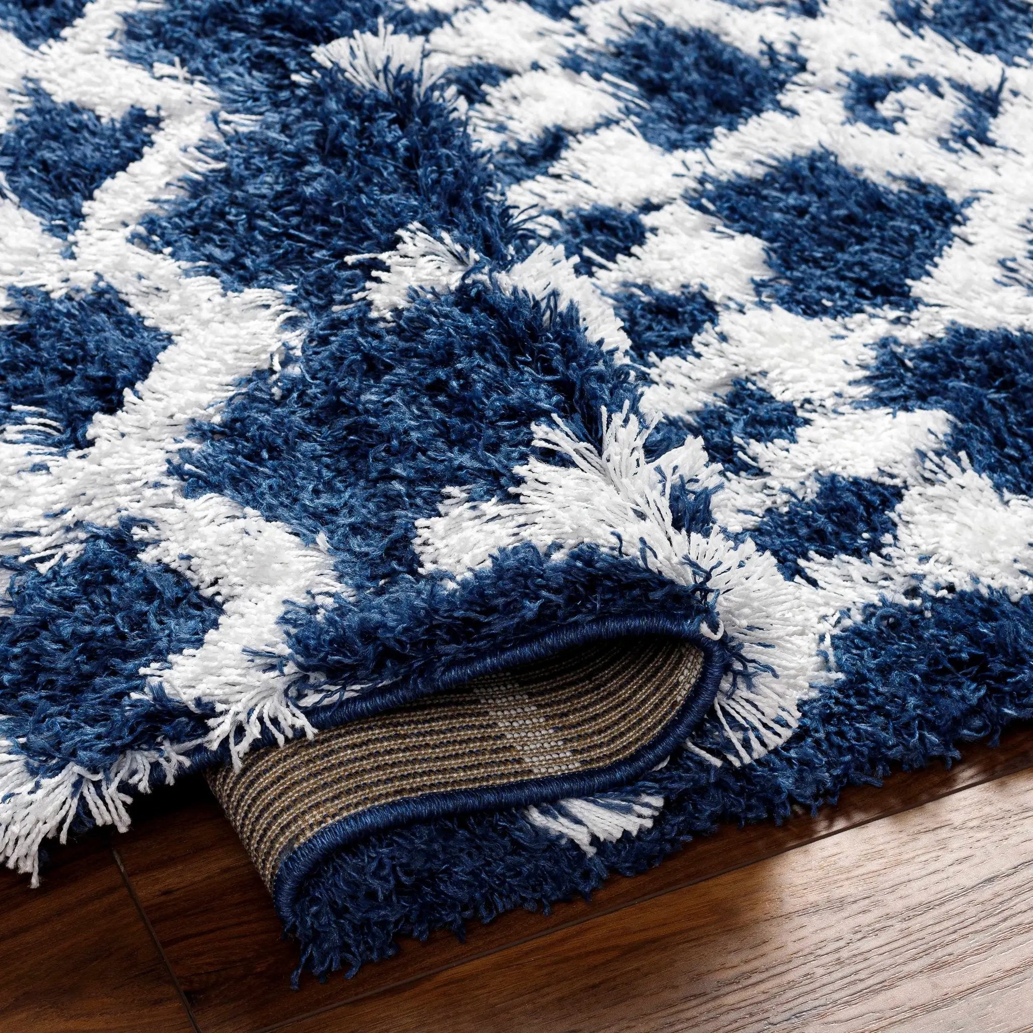 Suke Area Rug - Clearance by Boutique Rugs